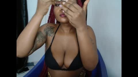 juicyxpink online show from October 2025 11:24:02 PM