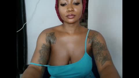 juicyxpink online show from October 2025 11:38:01 PM