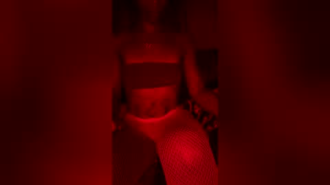 Snapshot of juiicybee chatting on August 2026 07:07:02 AM Juiicy Bunns online show from August 2026 07:07:02 AM