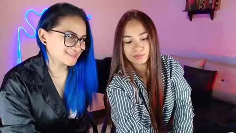 Jules and Gia online show from March 2025 09:29:01 PM
