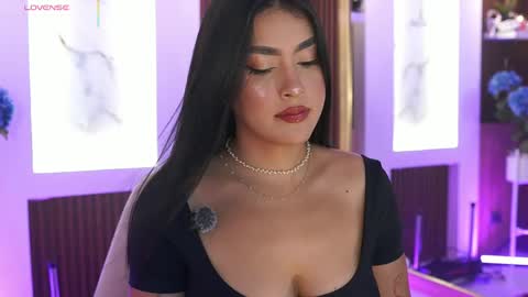 Jules Bennett online show from April 2026 12:05:02 PM