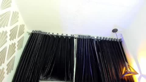 Julees online show from February 2025 07:26:02 AM