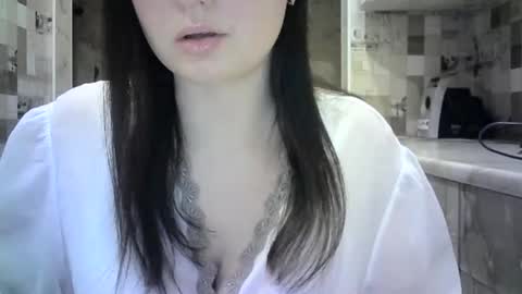 julia69009 online show from January 2025 09:43:01 PM