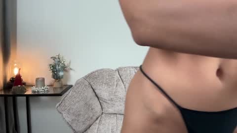 Julia R Le online show from December 2024 11:09:01 PM