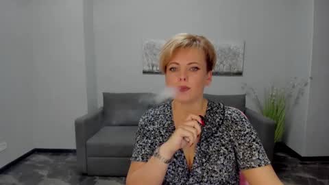 Julia online show from January 2025 06:49:02 AM