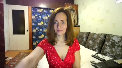 juliaa_foxi online show from February 2025 09:00:01 PM