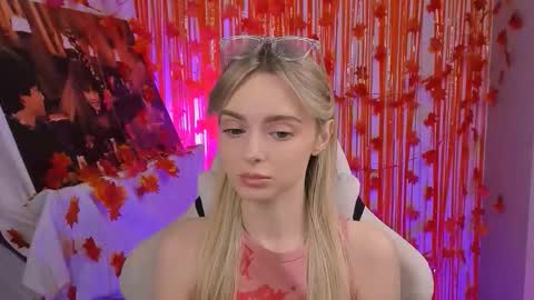 Snapshot of juliabrewwer chatting on November 2025 11:31:01 AM Julia online show from November 2025 11:31:01 AM