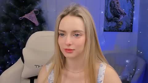 Snapshot of juliabrewwer chatting on December 2025 02:14:02 PM Julia online show from December 2025 02:14:02 PM