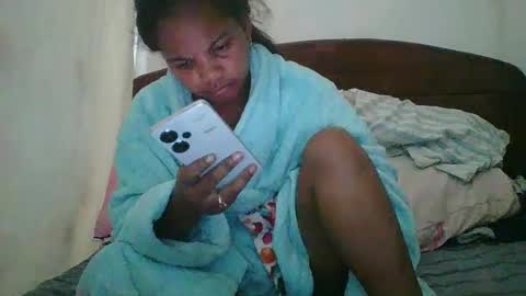 juliah02 online show from February 2025 11:32:02 AM