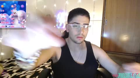 Julian online show from December 2024 02:58:02 AM