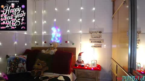 Julian online show from January 2025 02:01:01 AM