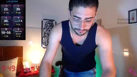 Julian online show from September 2025 02:48:02 AM