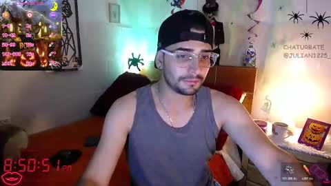 Julian online show from October 2025 01:50:02 AM