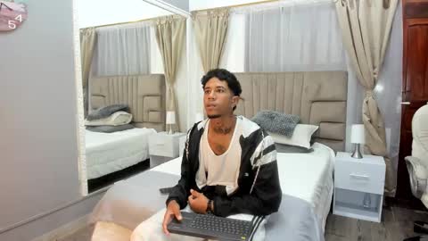 julian billy online show from January 2025 11:37:02 AM