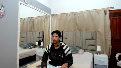 julian billy online show from January 2025 11:32:02 AM