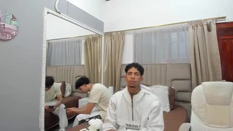 julian billy online show from February 2025 11:40:02 AM