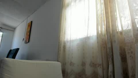 Snapshot of julian_wallace1 chatting on May 2026 05:09:01 PM julian_wallace1 online show from May 2026 05:09:01 PM