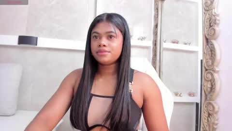 Snapshot of julianna_smith chatting on June 2026 02:55:02 AM ANDREA online show from June 2026 02:55:02 AM