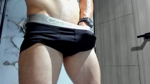 Julian online show from June 2026 12:09:02 AM