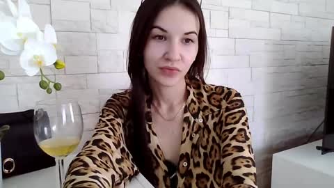 Julia online show from March 2026 02:31:02 PM