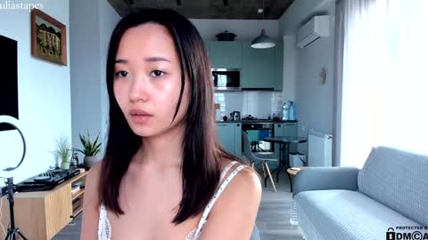 julia online show from January 2025 11:32:02 AM