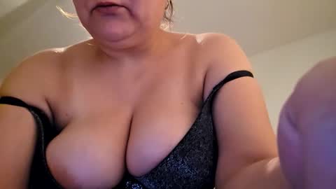 Snapshot of julie_amazing1 chatting on February 2026 06:49:02 PM Julie online show from February 2026 06:49:02 PM