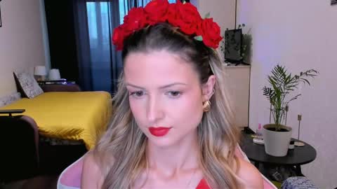 Julie online show from April 2026 01:37:02 PM