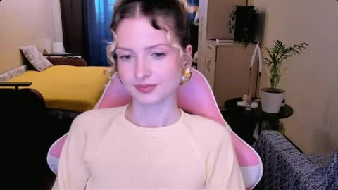 Julie online show from May 2026 01:29:02 PM