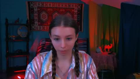 Snapshot of juliedaniel chatting on September 2025 04:26:01 AM juliedaniel online show from September 2025 04:26:01 AM