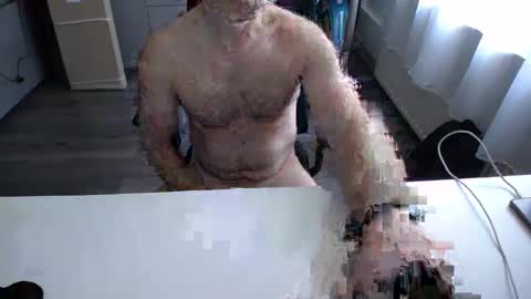 julienneedyou online show from November 2025 09:53:01 AM