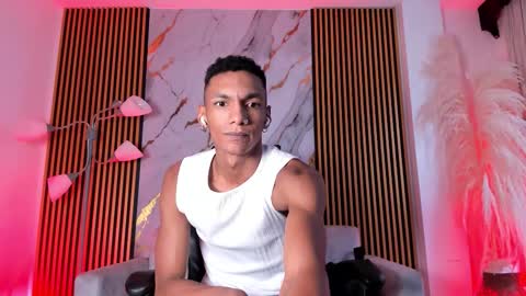 Julien online show from October 2025 12:23:02 PM