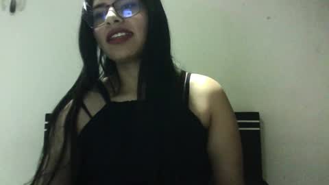 julieta_989 online show from October 2025 05:09:02 PM