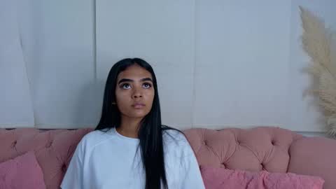 Juli online show from January 2026 07:06:02 PM