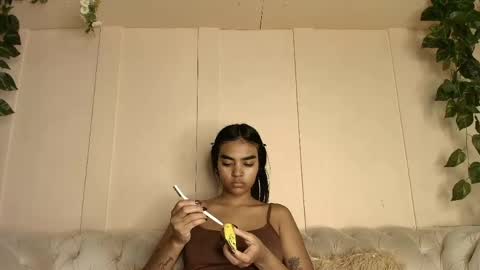 Snapshot of julieta_aguilar chatting on May 2026 07:19:01 PM Juli online show from May 2026 07:19:01 PM