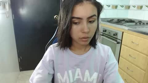 julieta_fn online show from December 2025 01:40:02 PM