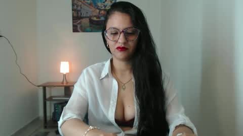 Julieta r0ssi online show from December 2025 05:46:02 AM