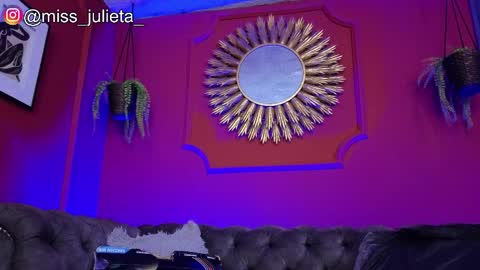  Julieta  online show from May 2026 11:42:02 AM
