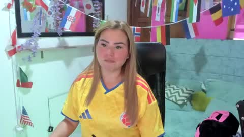 Snapshot of julieta_star69 chatting on July 2026 07:09:01 PM julieta_star69 online show from July 2026 07:09:01 PM