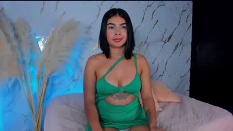 Julieth Gomez online show from June 2026 01:01:01 AM