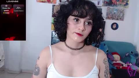 Snapshot of julietajaguar chatting on October 2025 12:38:01 PM Julieta Jaguar online show from October 2025 12:38:01 PM