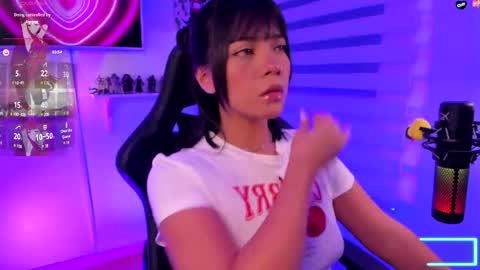 Julieta  online show from October 2025 12:10:02 AM