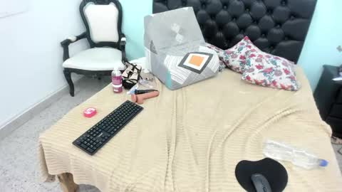 julieth_allen online show from October 2025 12:44:02 AM