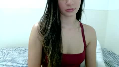 Snapshot of julietolentino_silva chatting on September 2025 07:48:02 PM julietolentino_silva online show from September 2025 07:48:02 PM