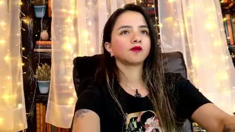 Snapshot of julietta__jackson chatting on June 2026 10:30:01 PM Julietta Jackson online show from June 2026 10:30:01 PM