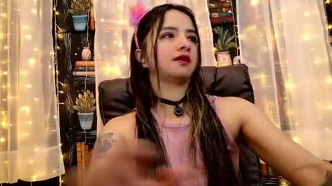Snapshot of julietta__jackson chatting on June 2026 07:27:02 PM Julietta Jackson online show from June 2026 07:27:02 PM