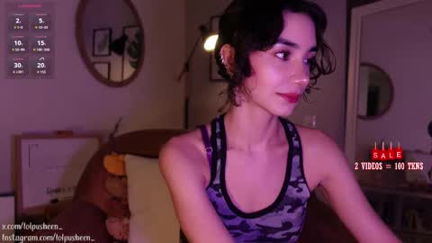 Snapshot of juliette_dee chatting on February 2025 09:20:02 PM Juliette Dee online show from February 2025 09:20:02 PM