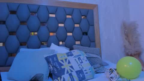 juliette_pretty_ online show from March 2026 07:09:01 PM