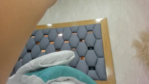 Snapshot of juliette_pretty_ chatting on April 2026 05:41:02 PM juliette_pretty_ online show from April 2026 05:41:02 PM