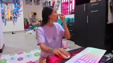 Snapshot of juliette_sweet05 chatting on February 2025 08:13:02 PM juliette online show from February 2025 08:13:02 PM