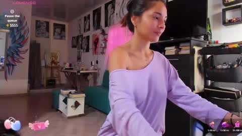 Snapshot of juliette_sweet05 chatting on February 2025 03:48:02 PM juliette online show from February 2025 03:48:02 PM